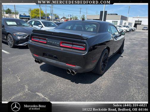 Pitch Black Clearcoat 2019 Dodge Challenger R/T Scat Pack