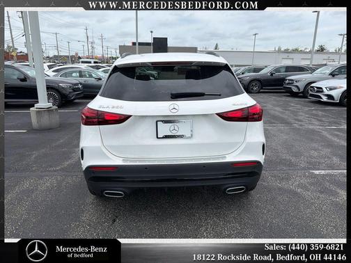 Polar White 2026 Mercedes-Benz GLA 250 4MATIC