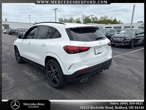 Polar White 2026 Mercedes-Benz GLA 250 4MATIC