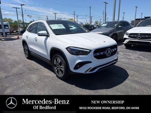 Polar White 2026 Mercedes-Benz GLA 250 4MATIC