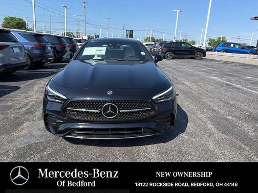 Obsidian Black Metallic 2026 Mercedes-Benz CLE 300 4MATIC Coupe