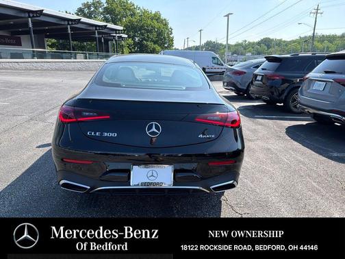 Obsidian Black Metallic 2026 Mercedes-Benz CLE 300 4MATIC Coupe