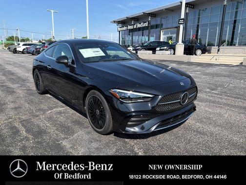 Obsidian Black Metallic 2026 Mercedes-Benz CLE 300 4MATIC Coupe