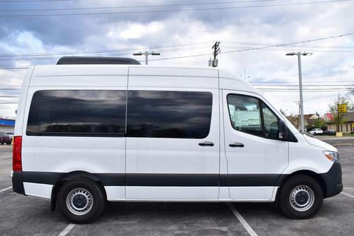 2024 Mercedes-Benz Sprinter 2500 Standard Roof