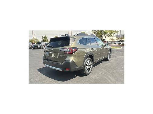 2023 Subaru Outback Touring