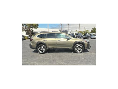 2023 Subaru Outback Touring