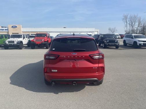 2023 Ford Escape ST-LINE SELECT