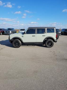 2023 Ford Bronco BLACK DIAMOND