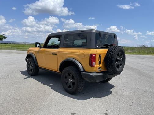 2022 Ford Bronco BLACK DIAMOND