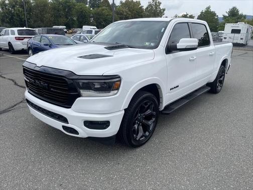 2020 RAM 1500 Laramie Crew Cab 4x4 57' Box