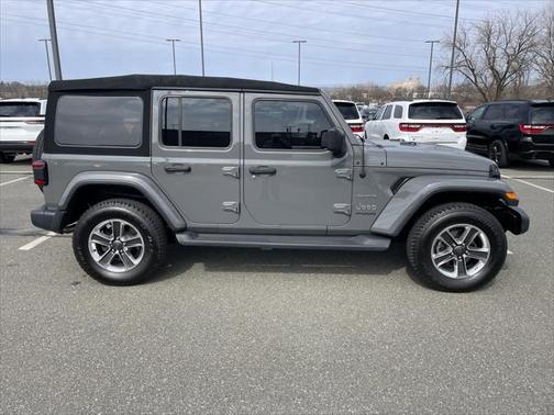 2020 Jeep Wrangler Unlimited Sahara 4X4