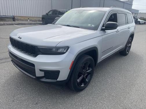 2023 Jeep Grand Cherokee L Altitude 4x4
