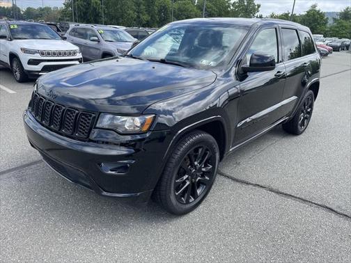 2021 Jeep Grand Cherokee Laredo X 4x4
