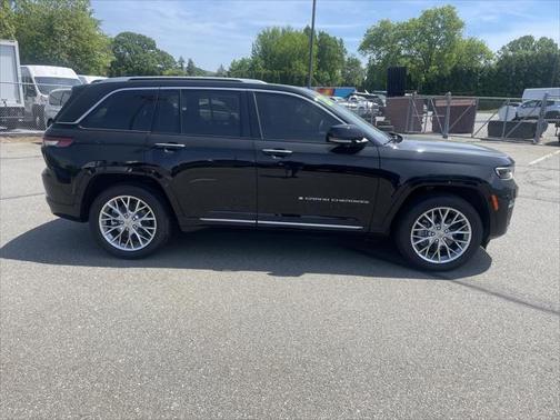 2023 Jeep Grand Cherokee 4xe Summit