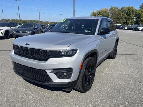 2023 Jeep Grand Cherokee Altitude 4x4