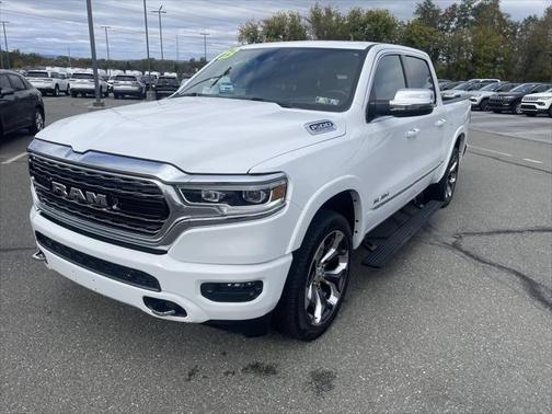 2023 RAM 1500 Limited Crew Cab 4x4 57' Box