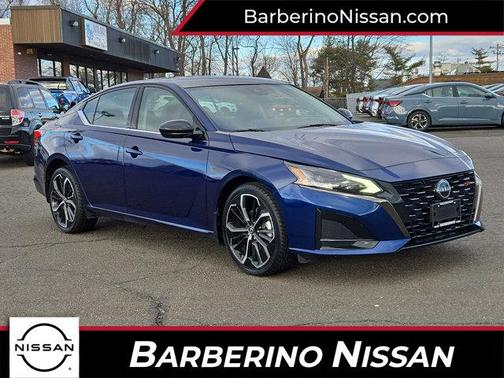 2023 Nissan Altima SR Intelligent AWD