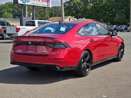 2023 Honda Accord Hybrid Base