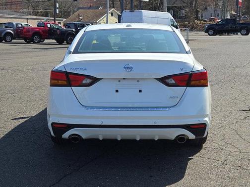 2022 Nissan Altima 2.5 SL