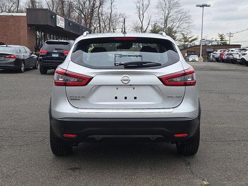 2020 Nissan Rogue Sport SV