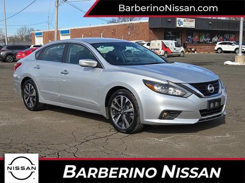 2016 Nissan Altima 2.5 SR