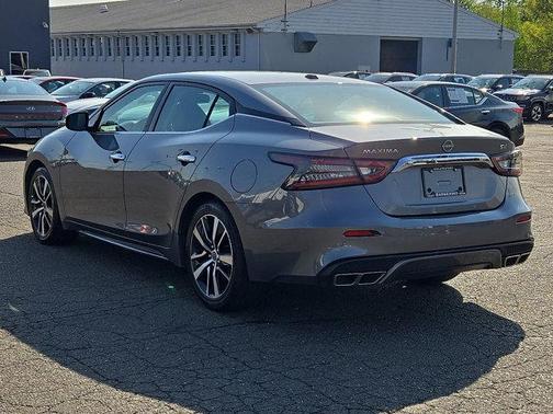 2023 Nissan Maxima SV Xtronic CVT