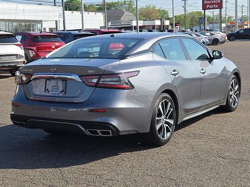2023 Nissan Maxima SV Xtronic CVT