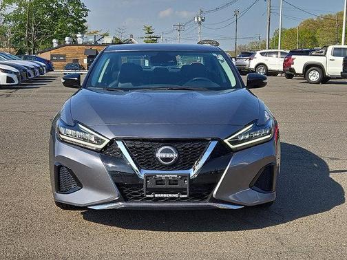 2023 Nissan Maxima SV Xtronic CVT