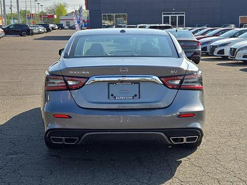 2023 Nissan Maxima SV Xtronic CVT