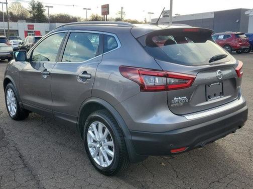 2022 Nissan Rogue Sport SV