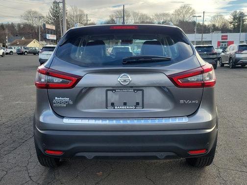2022 Nissan Rogue Sport SV