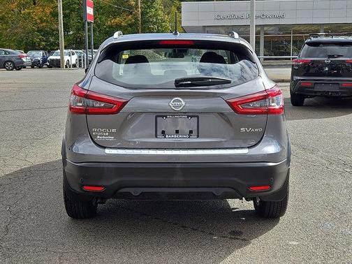2021 Nissan Rogue Sport SV