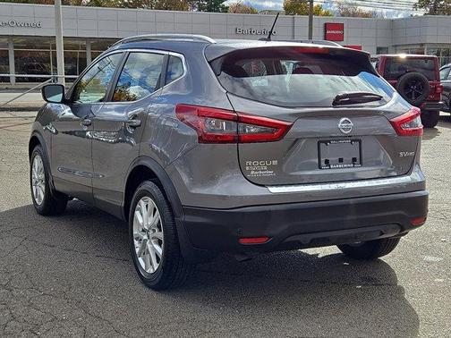 2021 Nissan Rogue Sport SV