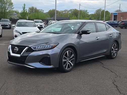 2023 Nissan Maxima SV Xtronic CVT