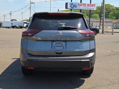 Gun Metallic 2025 Nissan Rogue SV