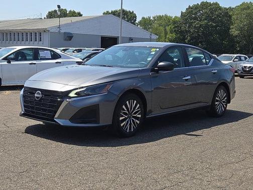 2025 Nissan Altima SV AWD