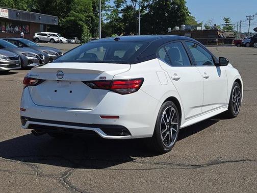 2024 Nissan Sentra SR