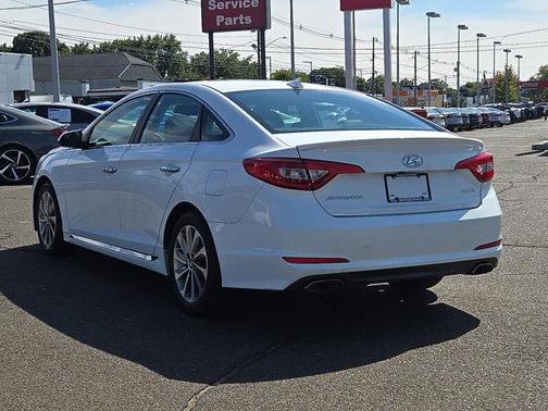 2017 Hyundai SONATA Sport