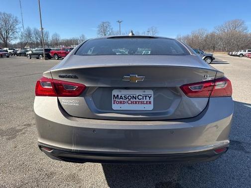 2024 Chevrolet Malibu LT W/1LT