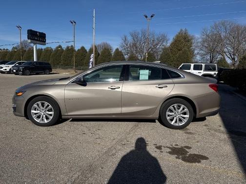 2024 Chevrolet Malibu LT W/1LT