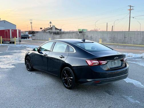 2025 Chevrolet Malibu FWD 1LT