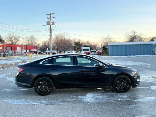 2025 Chevrolet Malibu FWD 1LT