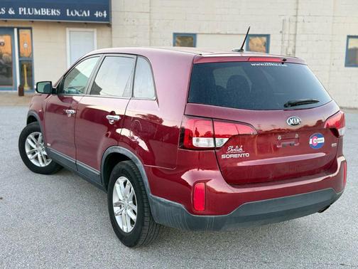 2015 Kia Sorento LX
