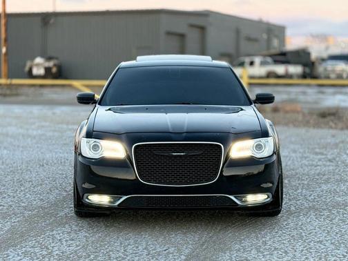 2015 Chrysler 300C Base