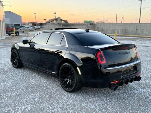 2015 Chrysler 300C Base