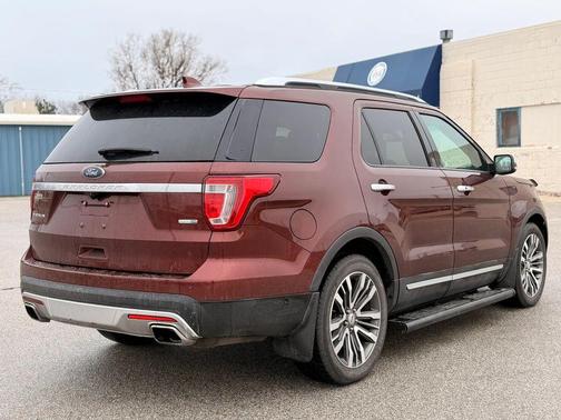Red 2016 Ford Explorer Platinum
