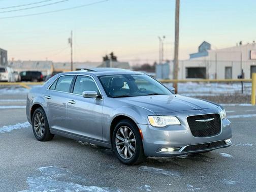 2018 Chrysler 300 Limited
