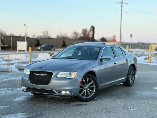 2018 Chrysler 300 Limited