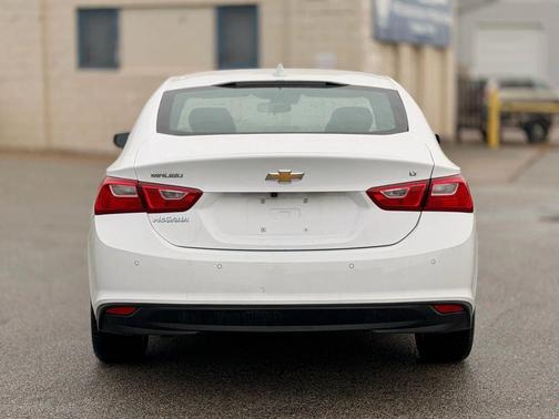 2024 Chevrolet Malibu FWD 1LT