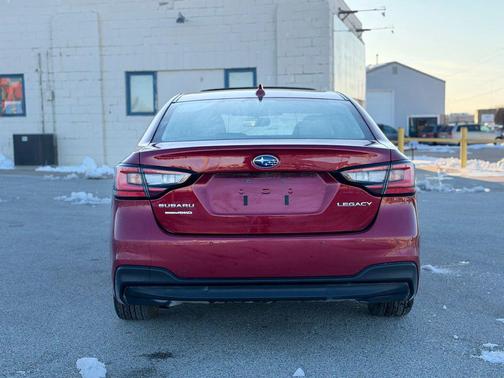 2025 Subaru Legacy Limited